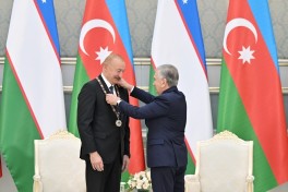 Award ceremony for Presidents of Azerbaijan and Uzbekistan held in Tashkent-VIDEO 