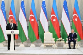 Award ceremony for Presidents of Azerbaijan and Uzbekistan held in Tashkent-VIDEO 