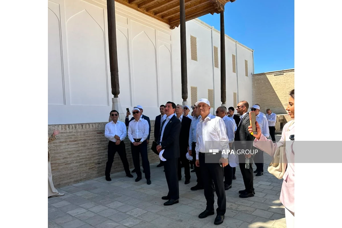 Azerbaijani delegation visits historic Ark Fortress in Bukhara - <span class="red_color">VIDEO