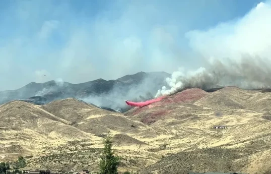 Tens of thousands ordered to evacuate in Nevada as fire threatens Reno