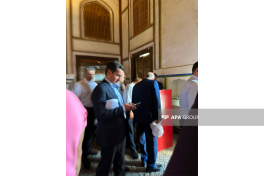 Azerbaijani delegation visits historic Ark Fortress in Bukhara - VIDEO 