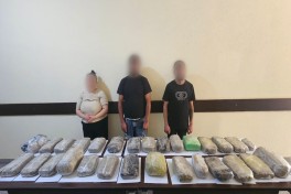 Azerbaijan prevents large-scale drug smuggling from Iran, three detained