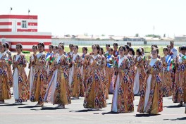 President Ilham Aliyev and First Lady Mehriban Aliyeva arrived in Bukhara from Tashkent - VIDEO 