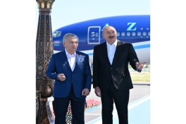 President Ilham Aliyev and First Lady Mehriban Aliyeva arrived in Bukhara from Tashkent - VIDEO 