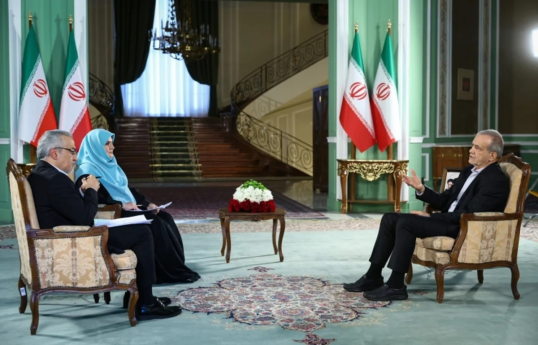 Pezeshkian: Iran should strengthen diplomacy with neighboring and regional countries