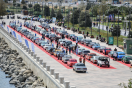 Vice-President of Heydar Aliyev Foundation Leyla Aliyeva and Arzu Aliyeva watches classic car parade and exhibition
