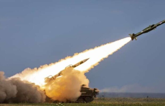 Iran fired missiles at US ships in the Strait of Hormuz