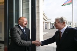 President of Azerbaijan Ilham Aliyev held meeting with President of Kazakhstan in Bishkek - UPDATED 