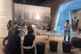 Azerbaijani journalists visit World Holocaust Remembrance Center