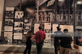 Azerbaijani journalists visit World Holocaust Remembrance Center