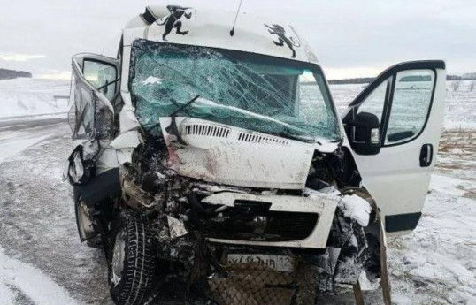 Five children killed in bus-truck crash in Russia
