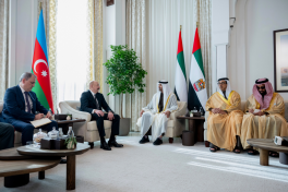 President Ilham Aliyev met with President of the United Arab Emirates in Abu Dhabi