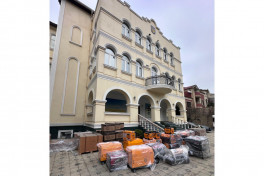 Azerbaijan delivers generators and energy equipment to Ukraine