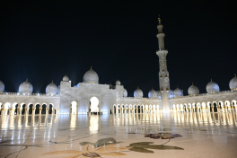 Leyla Aliyeva visits Sheikh Zayed Grand Mosque in Abu Dhabi -PHOTO 