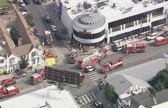 Three people killed, multiple injured as car slams into Los Angeles grocery store