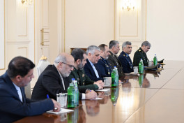 President Ilham Aliyev received Iranian delegation led by Minister of Defence and Armed Forces Logistics