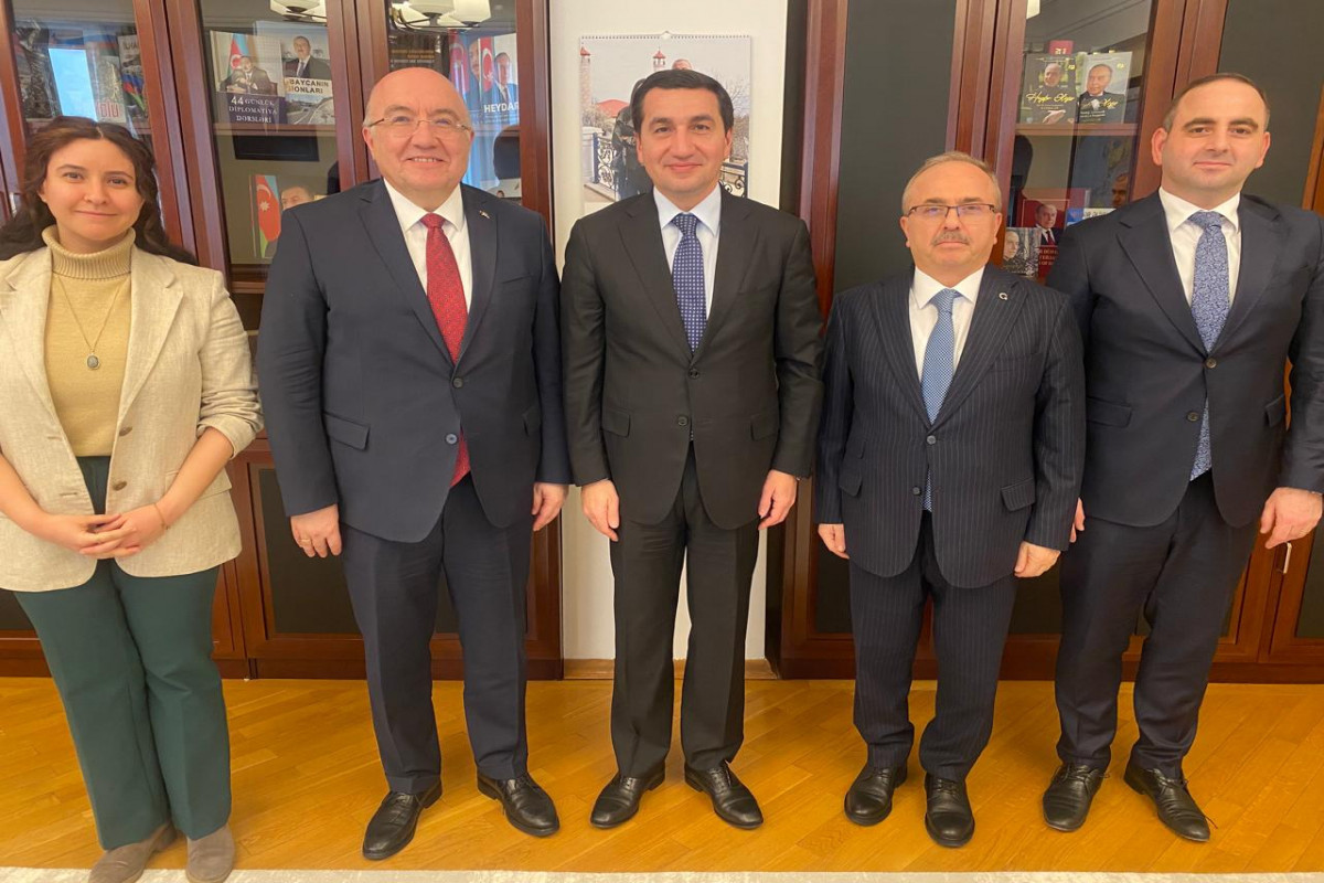 Azerbaijan, Türkiye discuss bilateral relations and regional issues