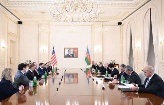 President Ilham Aliyev's meeting with James David Vance in an expanded format