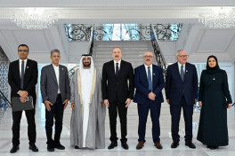 President Ilham Aliyev received delegation of Arab Parliament led by its President
