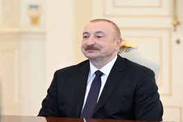 President Ilham Aliyev received delegation of Arab Parliament led by its President