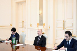 President Ilham Aliyev received delegation of Arab Parliament led by its President