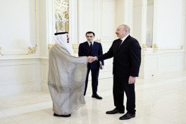 President Ilham Aliyev received delegation of Arab Parliament led by its President