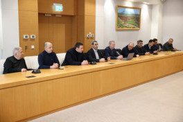 Azerbaijan Railways chief visits Turkmenbashi Port, discusses synchronized development with Baku Port - PHOTO 