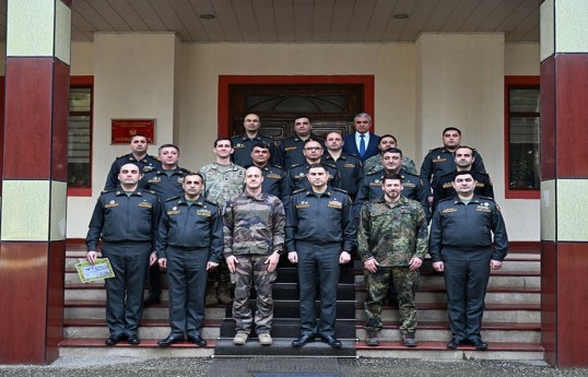NATO Mobile Training Team conducts a course in Baku