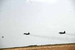 Air Force’s service and combat activities are commended-PHOTO 