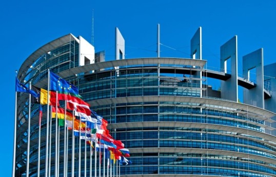 Parliament blocks AI features on MEPs’ tablets over security fears