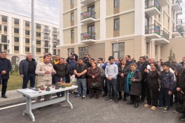 Azerbaijan relocates another group of former IDPs to Agdam city, families receive house keys-VIDEO -UPDATED -1 