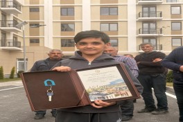 Azerbaijan relocates another group of former IDPs to Agdam city, families receive house keys-VIDEO -UPDATED -1 
