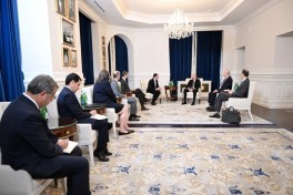 President Ilham Aliyev met with CEO of American Israel Public Affairs Committee and other senior staff in Washington