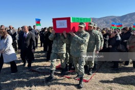 Remains of female Khojaly genocide victim laid to rest in Khojaly - PHOTO 