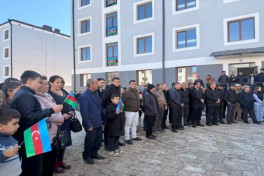 First group of residents relocated to city and village of Khojavend receive house keys - UPDATED -PHOTO 
