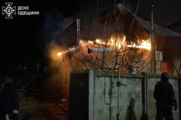 At least 3 killed in Russia’s overnight drone and missile attacks on Ukraine