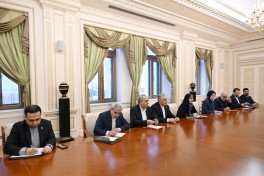 President Ilham Aliyev received delegation led by Iran's Minister of Roads and Urban Development