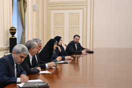 President Ilham Aliyev received delegation led by Iran's Minister of Roads and Urban Development