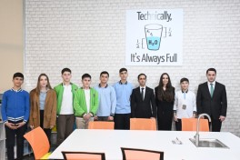 Leyla Aliyeva and Alena Aliyeva visit boarding school and STEAM Center in Guba -PHOTO 