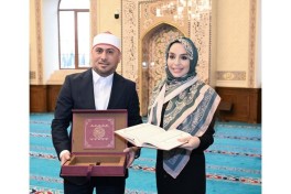 Leyla Aliyeva and Alena Aliyeva visit Juma Mosque