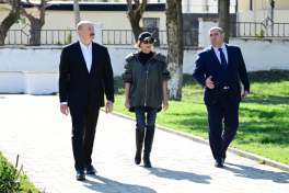 President Ilham Aliyev inspected reconstruction progress in Khojavend town, met with town and village residents-UPDATED 