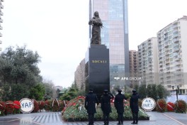 Azerbaijan observes minute of silence for Khojaly victims - PHOTO 