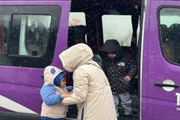 Azerbaijan relocates another resettlement convoy to Horovlu village, families receive house keys - UPDATED 