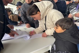 Azerbaijan relocates another resettlement convoy to Horovlu village, families receive house keys - UPDATED 