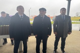 Azerbaijan relocates another resettlement convoy to Horovlu village, families receive house keys - UPDATED 