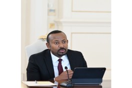 President Ilham Aliyev held expanded meeting with Ethiopian Prime Minister and several documents were signed between the two countries - UPDATED 