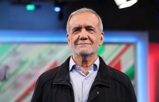 Masoud Pezeshkian, Iranian President and Vladimir Putin, Russian President