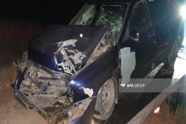 Passenger car crashed into a tree in Goranboy district, killing 2 people, including a minor, and injuring 2 others
