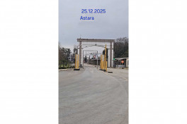 Reason for density of trucks at Azerbaijan-Iran border checkpoints revealed-PHOTO 