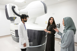Leyla Aliyeva visits Sultan Qaboos Comprehensive Cancer Care and Research Center in Muscat